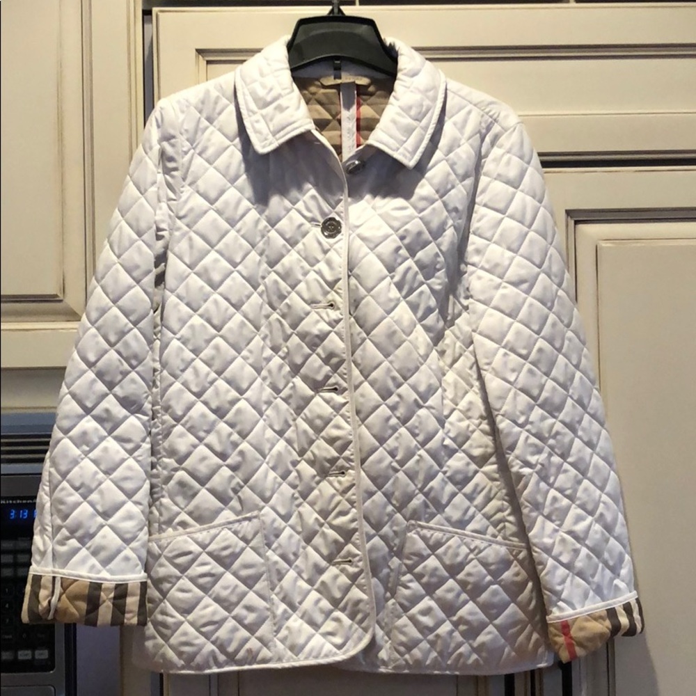 Burberry Brit white quilted jacket size large